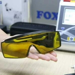 May-Laser-nha-khoa-ARC-FOX-1-scaled