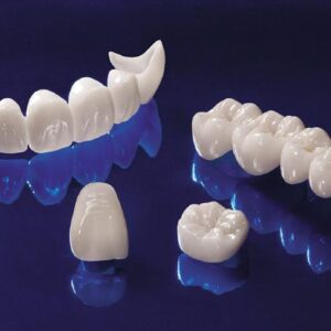 Phục hình toàn sứ Zirconia và Emax: Bác sĩ nên chọn loại nào?